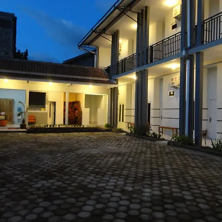 Pendowo Huis Guest House-2